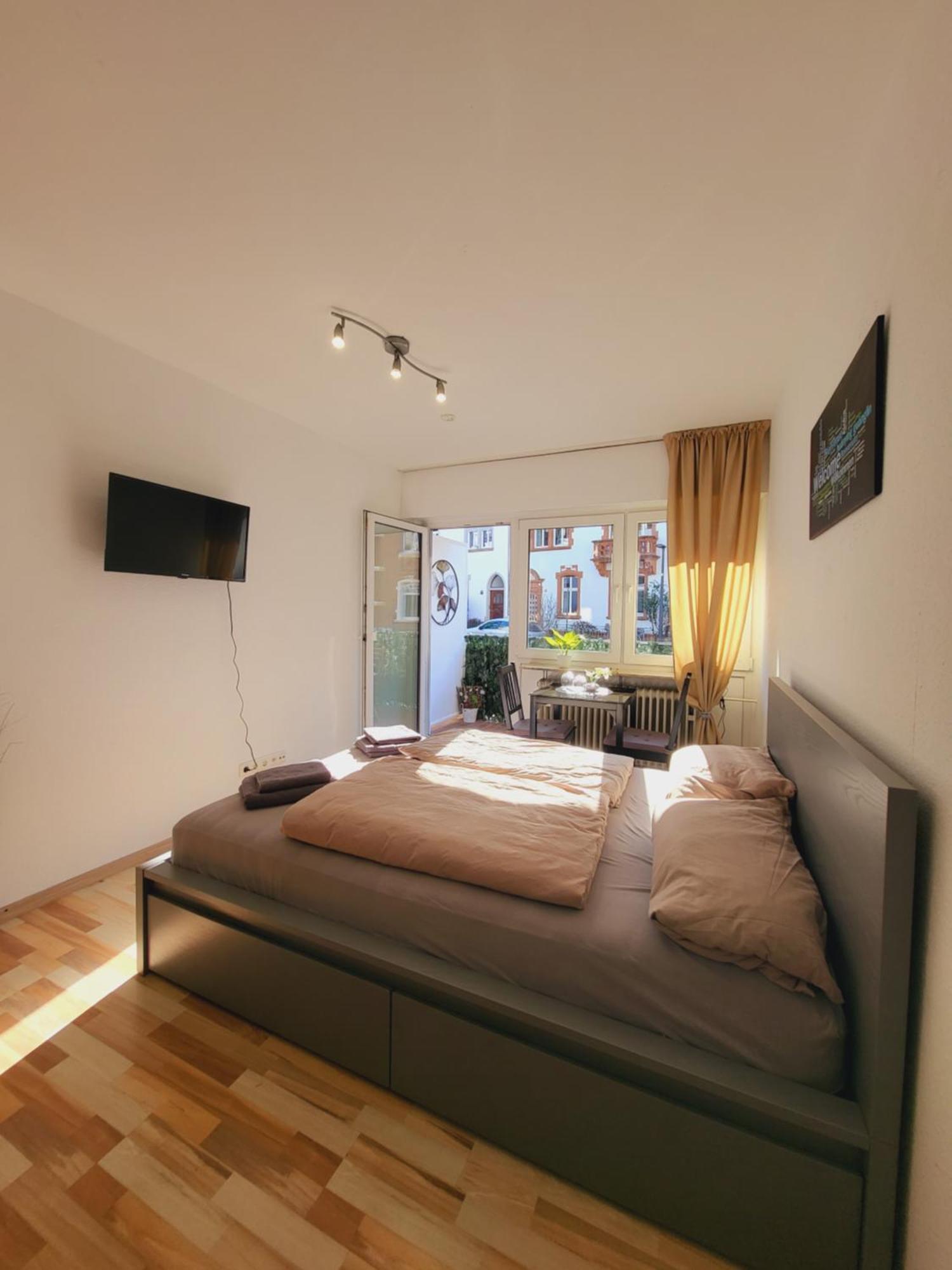 Zentrales Apartment Mit Balkon Und Parkplatz Trier Eksteriør billede