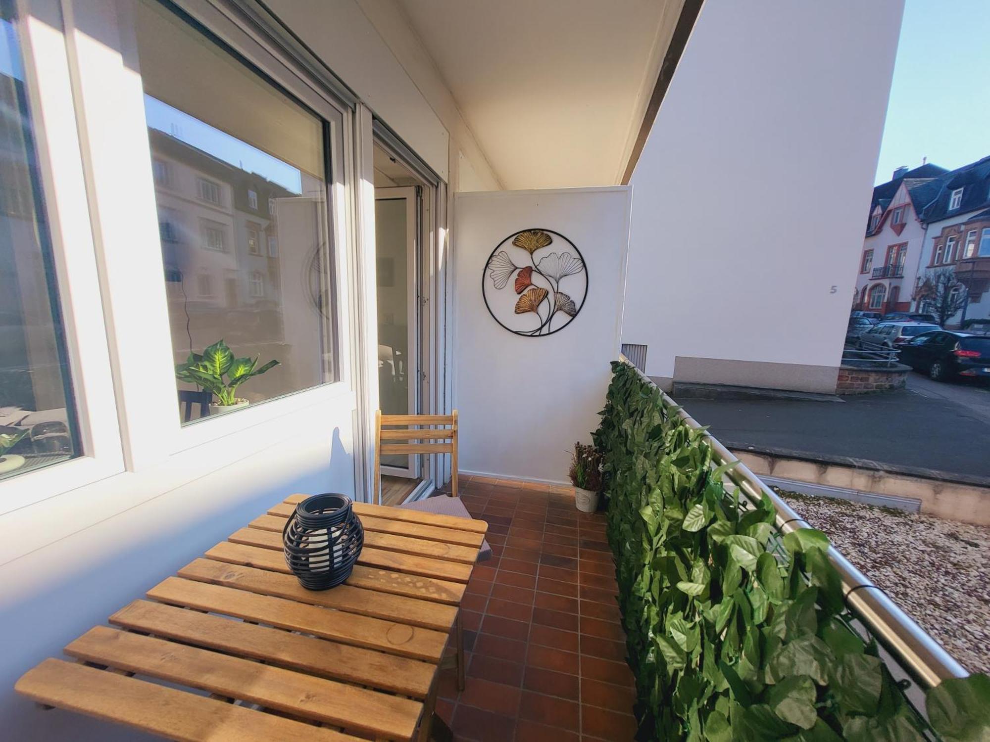 Zentrales Apartment Mit Balkon Und Parkplatz Trier Eksteriør billede